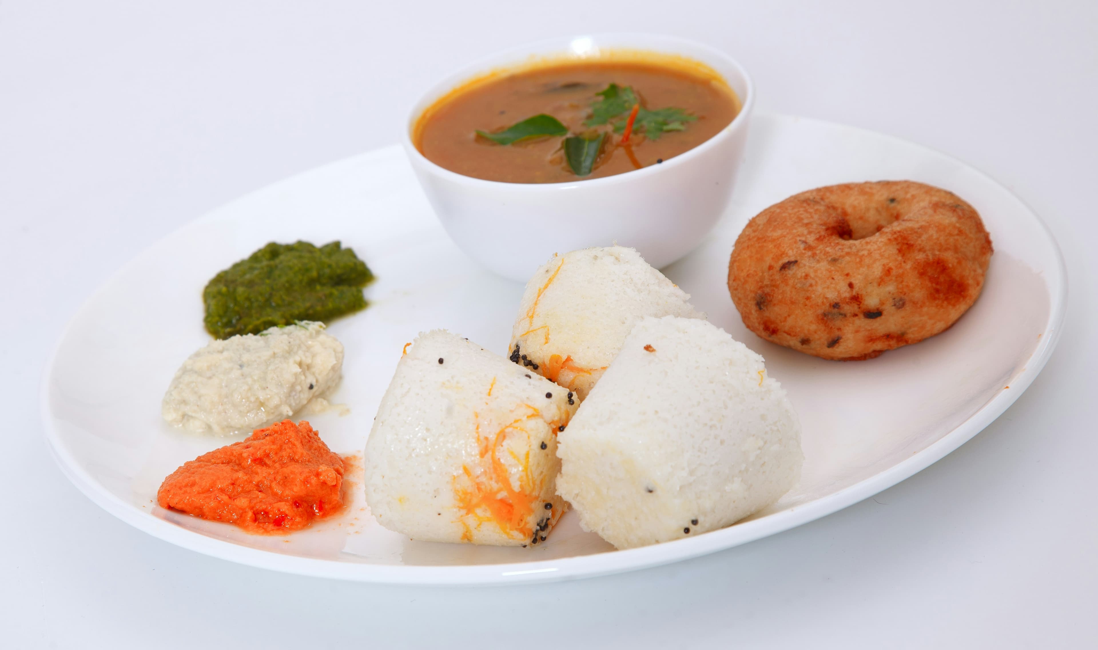 South Indian breakfast classics like those served at Vidyarthi Bhavan now interrupted by the LPG crisis